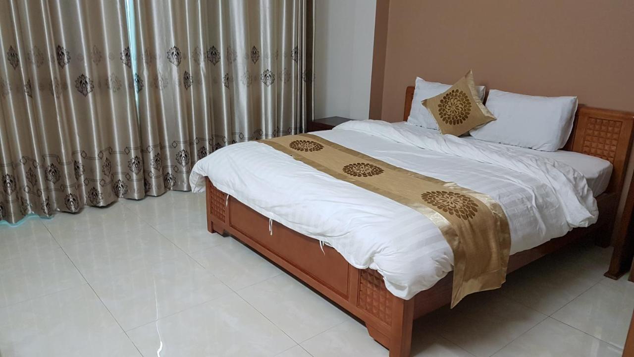 Love Hotel Near Ha Dong General Hospital Ханой Екстериор снимка