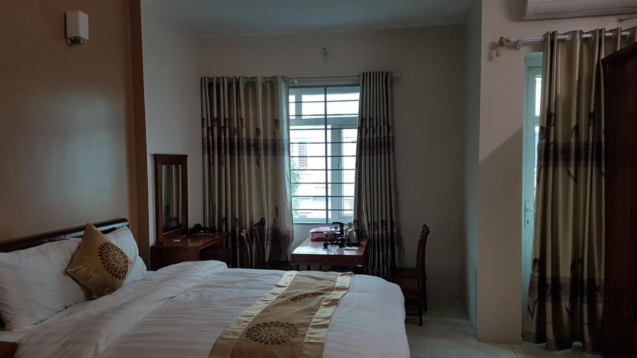 Love Hotel Near Ha Dong General Hospital Ханой Екстериор снимка