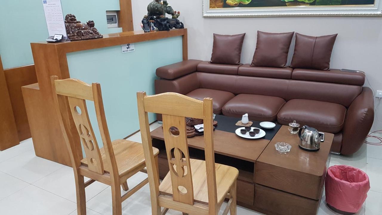 Love Hotel Near Ha Dong General Hospital Ханой Екстериор снимка